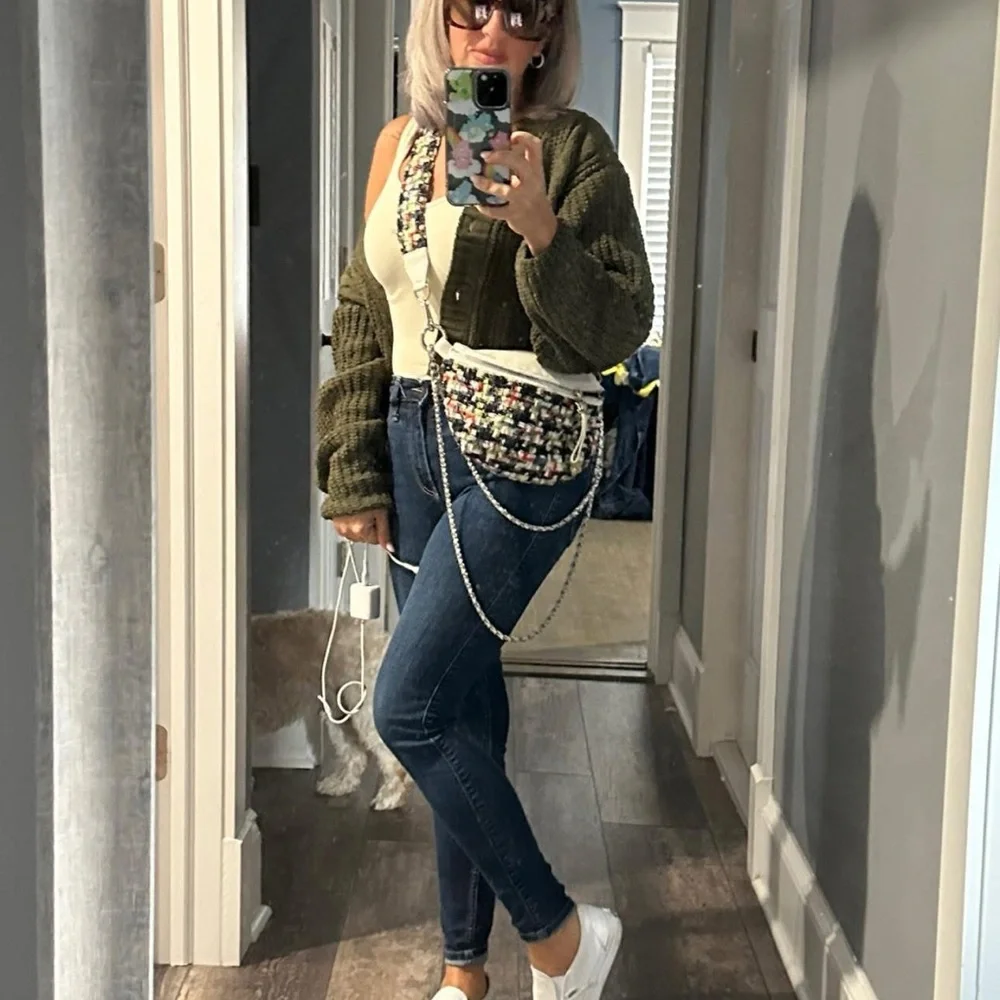 CHANEL Colorful Chain Crossbody Bag white tweed - Picture 11 of 11